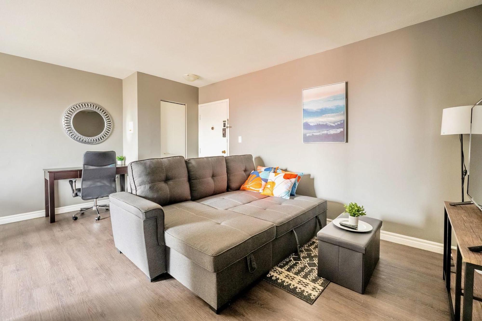 ハミルトンNewly Renovated 2Br Unit In Glenview Westアパートメント エクステリア 写真